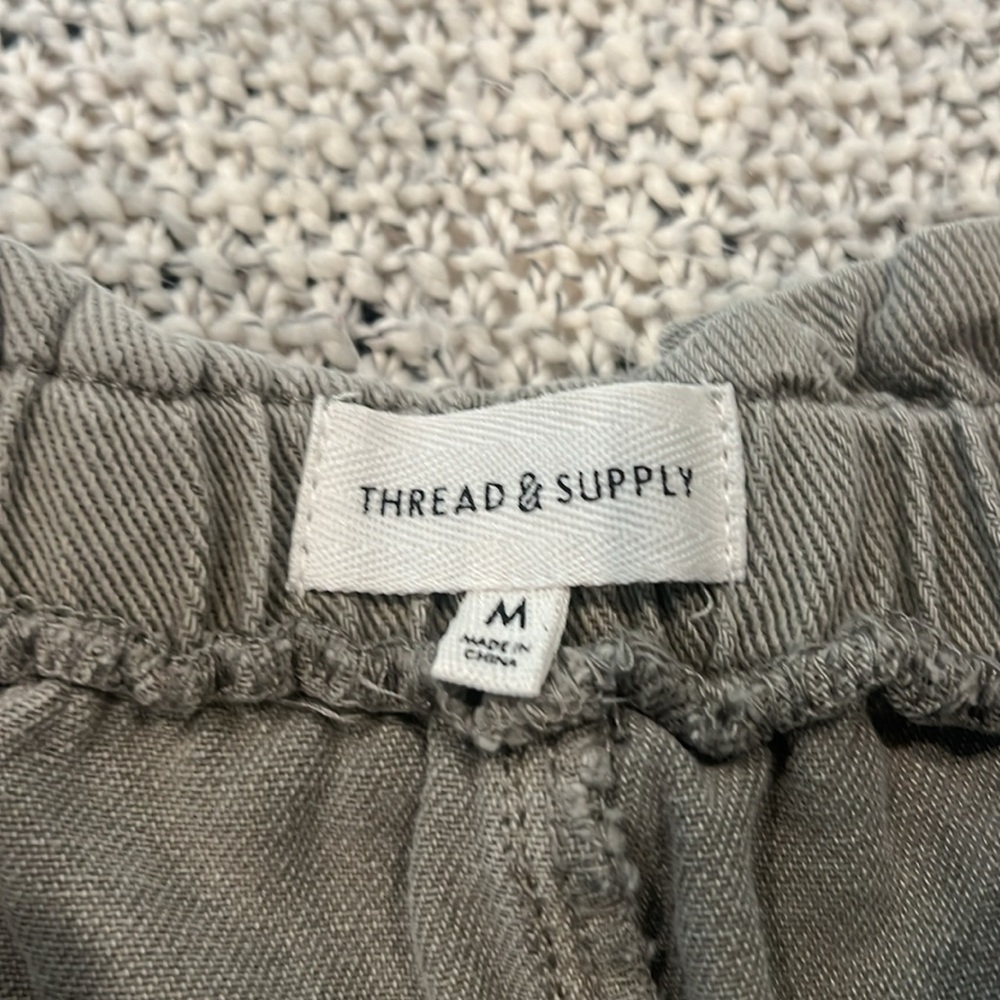 Shorts - Picture 3 of 3